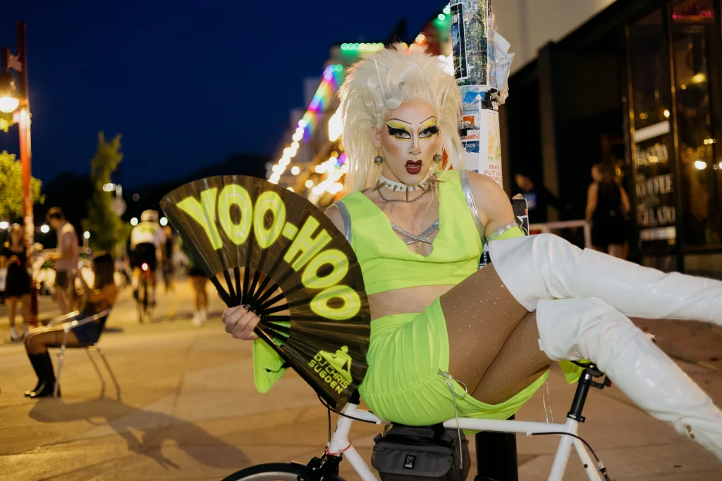 Bold & Beautiful: Lydia Chlamydia